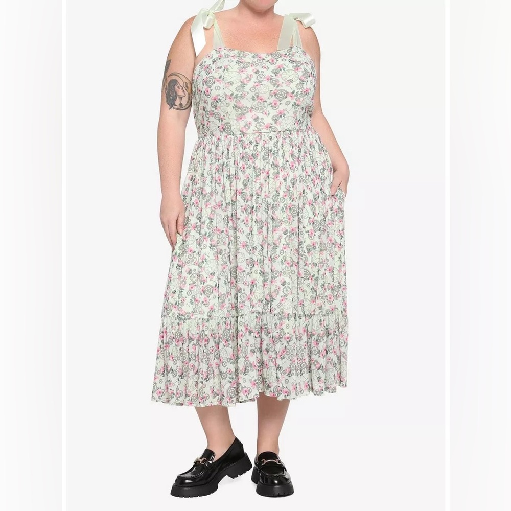 Floral Clocks & Gears Midi Dress in light green from Hot Topic (Plus Size 5X)